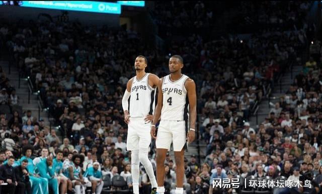 宝威体育-文班亚马狂轰27分11板7帽 马刺21分逆转 114-93大胜开拓者